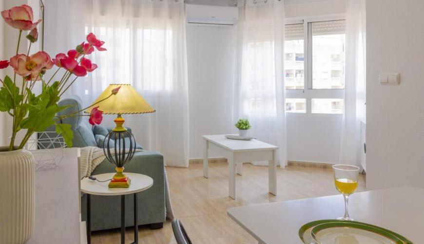 M&R Trini Beach, Parking Privado Torrevieja Zewnętrze zdjęcie