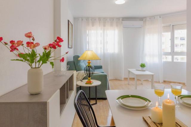 M&R Trini Beach, Parking Privado Torrevieja Zewnętrze zdjęcie